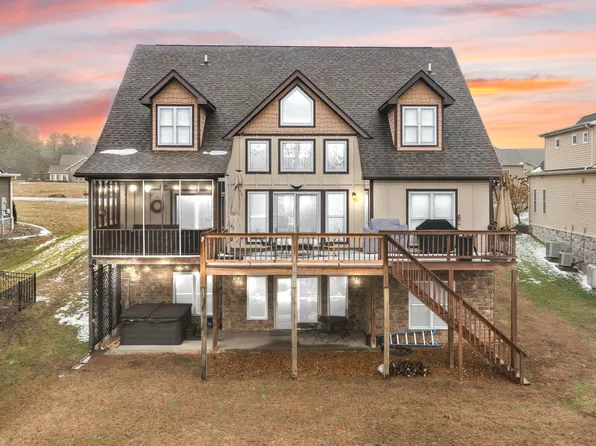 155 W Canterbury Dr, Bronston, KY 42518