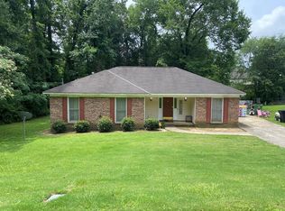 1245 Alta Vista Dr, Columbus, GA 31907