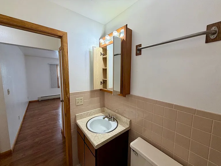 1120 Sunset Blvd — Photo 9