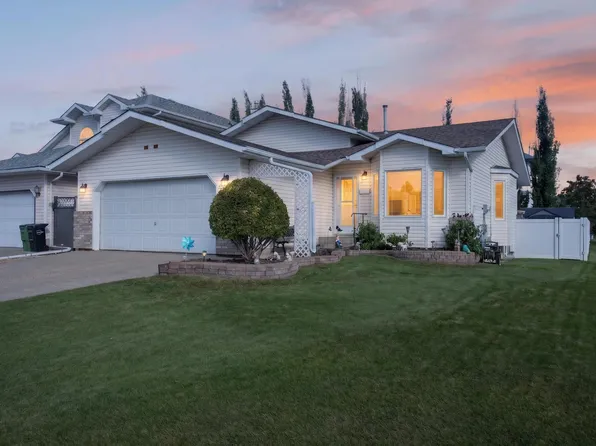 365 Hollick Kenyon Rd NW, Edmonton, AB T5Y 2T6