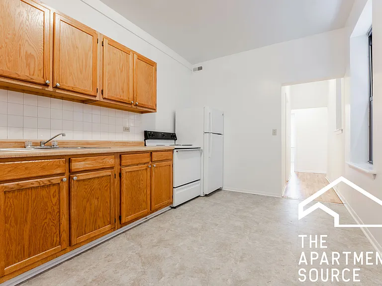 2319 N Kedzie Blvd #1F — Photo 1