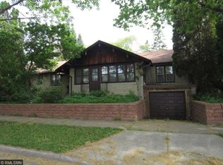 1947 4th St E, Saint Paul, MN 55119