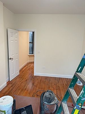2nd image of 307 E 78th St APT 5W