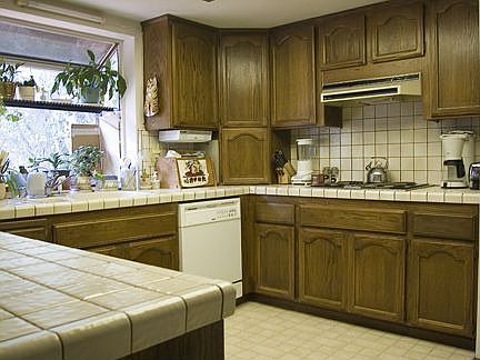 4th image of 3324 Wood Ln