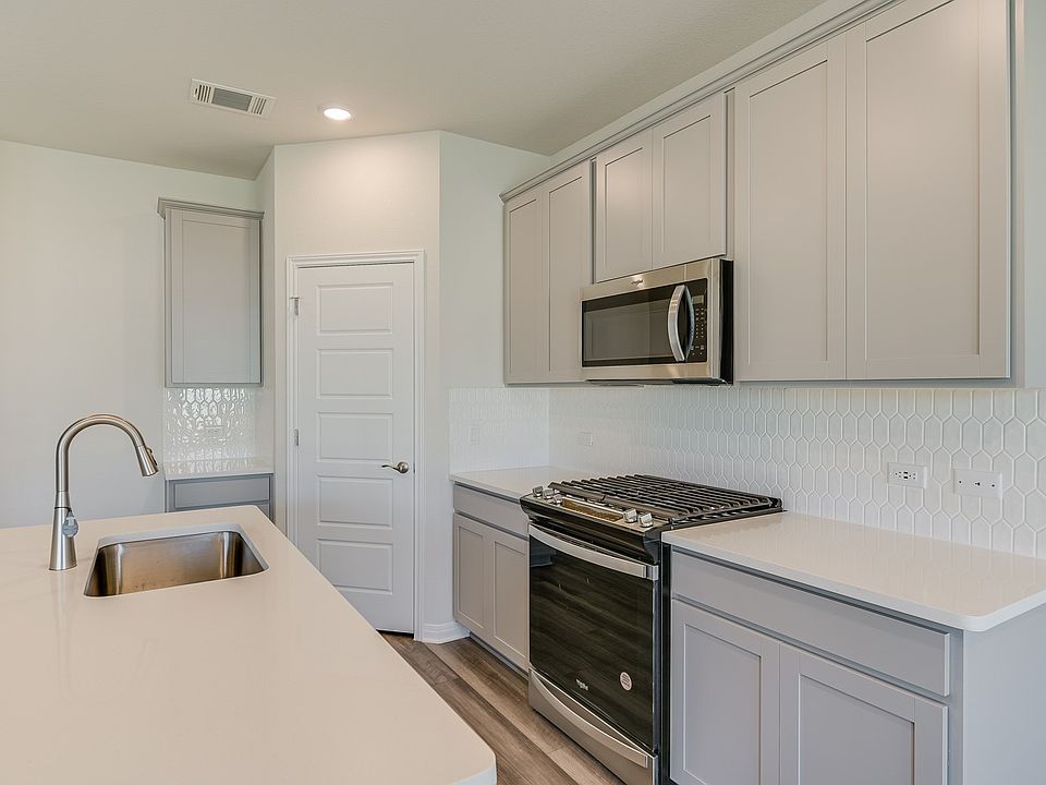 The Mckinnon 451 Floorplan