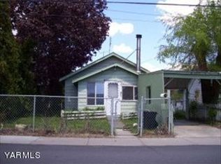 1014 Canal Ave, Tieton, WA