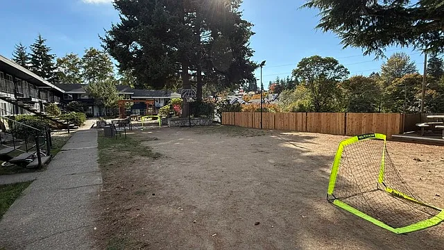 1 bed, 700 sqft, $1,700 — Photo 4