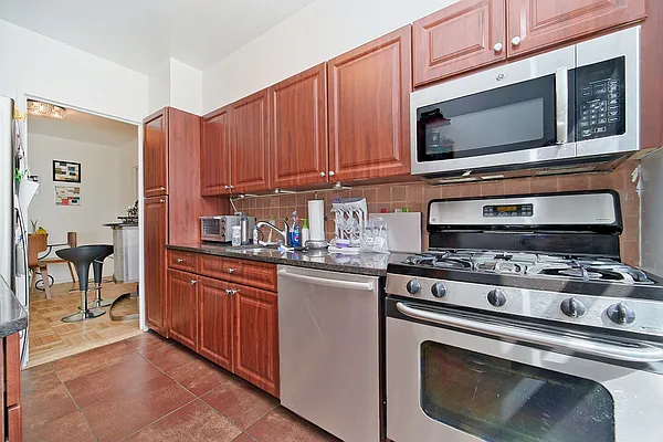 Rented by Living New York | media 16