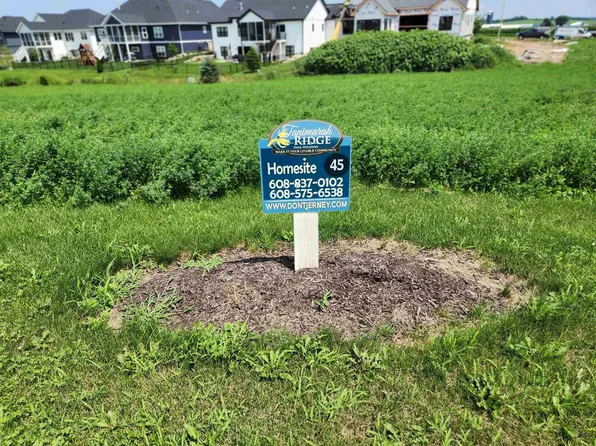 845 Valley Road #45, Dane, WI 53529