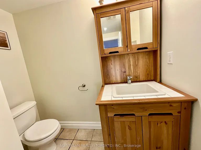 45 Emmeloord Cres — Photo 35