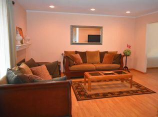 653 Beach Park Blvd, Foster City, CA 94404