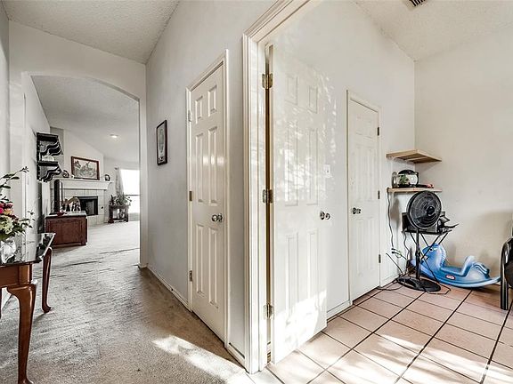 5th image of 7905 Desert Rose Ct