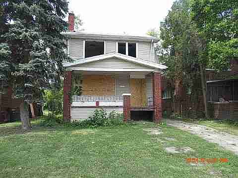 14369 Strathmoor