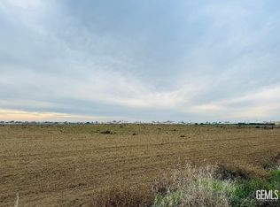 1777 S Comanche Dr, Arvin, CA 93203