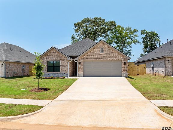 4th image of 2249 Dogwood Park Blvd