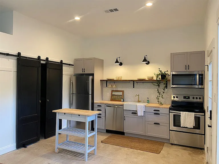 1014 Galloway Ave — Photo 6