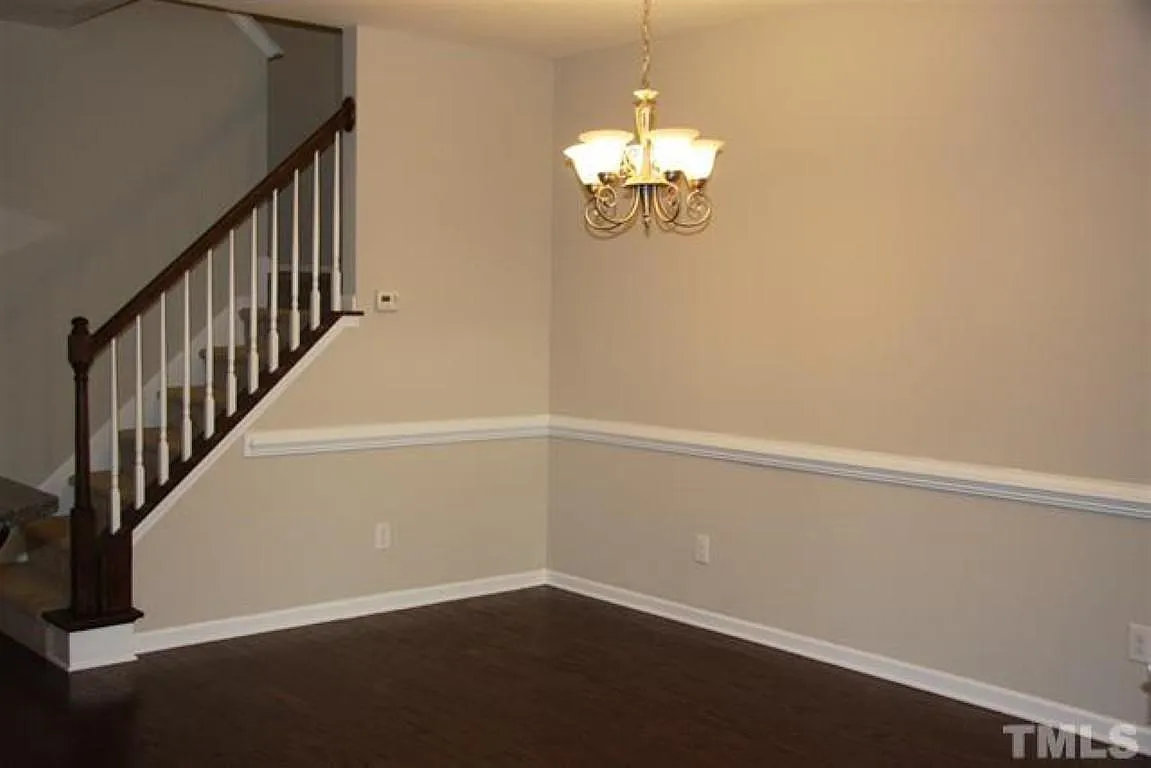 1536 Alemany St — Photo 3