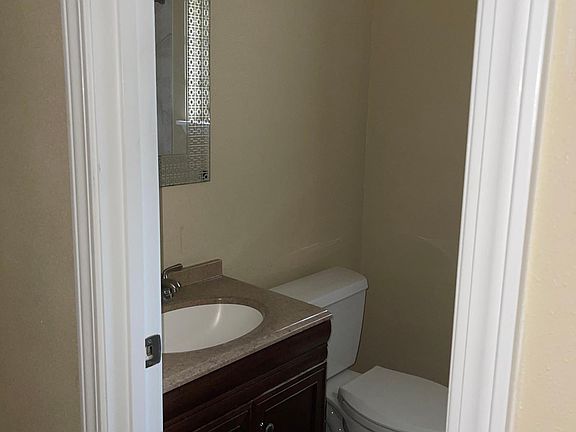 4th image of 1727 Mendez Dr