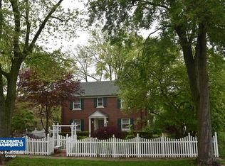 1219 Glenwood Ave, Joliet, IL 60435