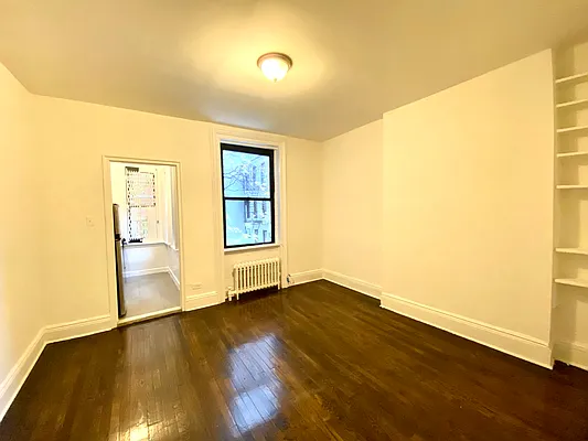 Rented by Douglas Elliman | media 8