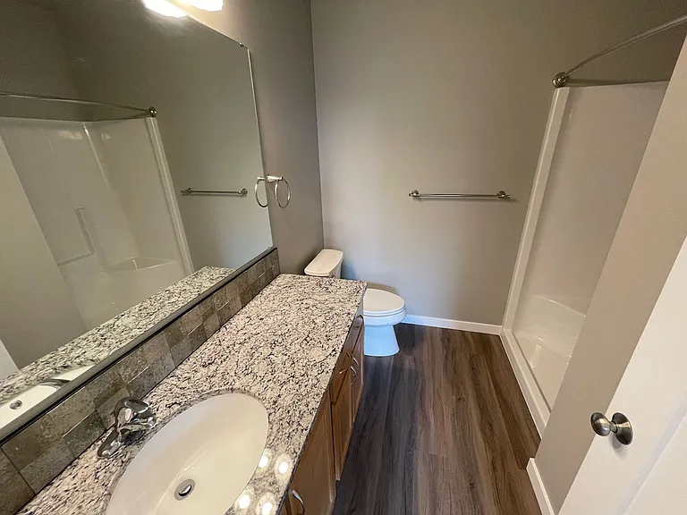 88 W 15th Ave — Photo 28