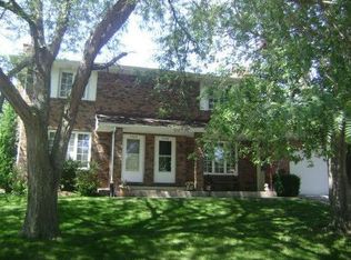 2530 E 50th St, Davenport, IA 52807