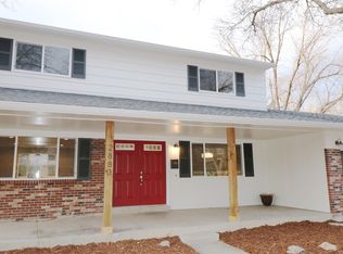 2883 S Willow Ct, Denver, CO 80231