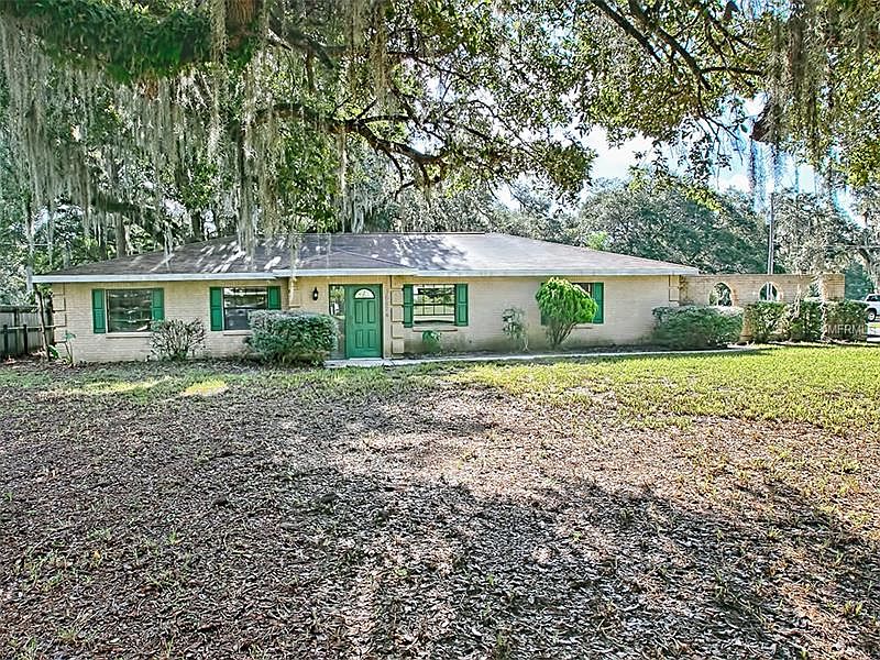 1st image of 2129 Live Oak Dr
