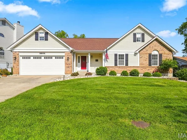 5864 Wellington Farm Dr, Saint Charles, MO 63304