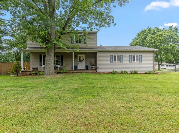 636 E Grand St, Hastings, MI 49058