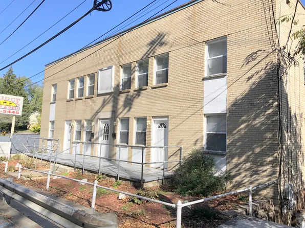 South Hills 2 Bed/1 Bath Apartments, 1044 Bridge Rd #A, Charleston, WV 25314