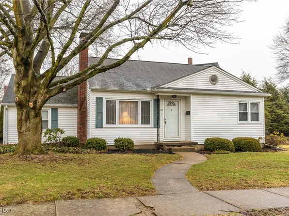 1708 Milton Ave NE, Massillon, OH 44646