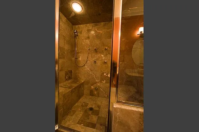 2810 Iowa Dr — Photo 26