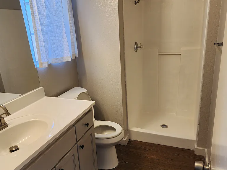 8043 Rosecrans Ave #3 — Photo 9