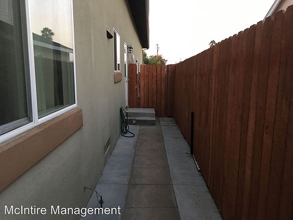5th image of 8626 Edmond Dr