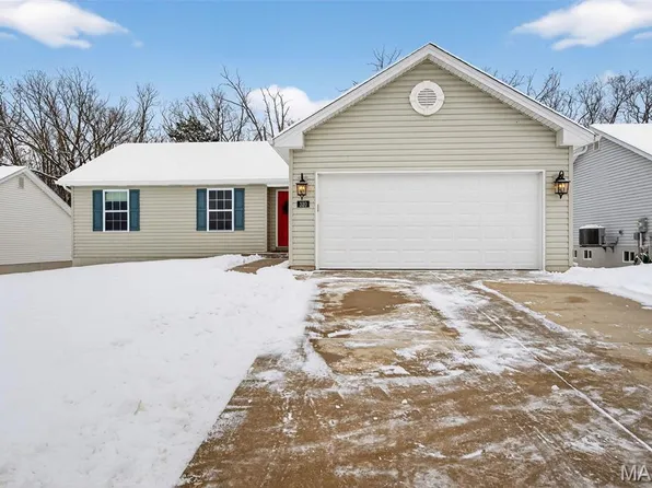 320 Carolyn Cir, Wright City, MO 63390