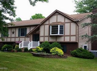 35 Chapman Ter, Middletown, NJ 07748