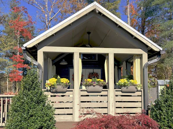 54 Highland Hill Ln #Vr009, Flat Rock, NC 28731