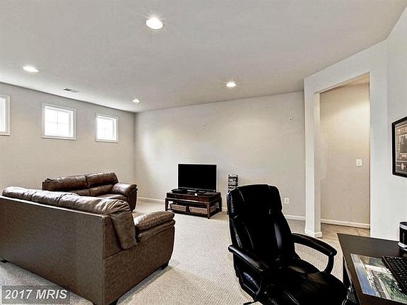 4th image of 429 Belmont Bay Dr