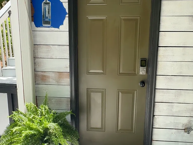 1780 River Bluff Rd — Photo 2
