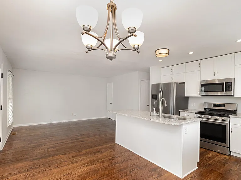 823 Cotton Pl — Photo 10