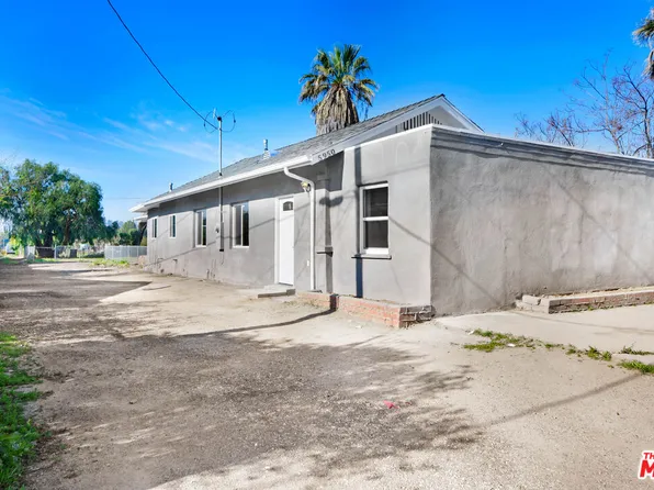 5950 Mission Blvd, Riverside, CA 92509