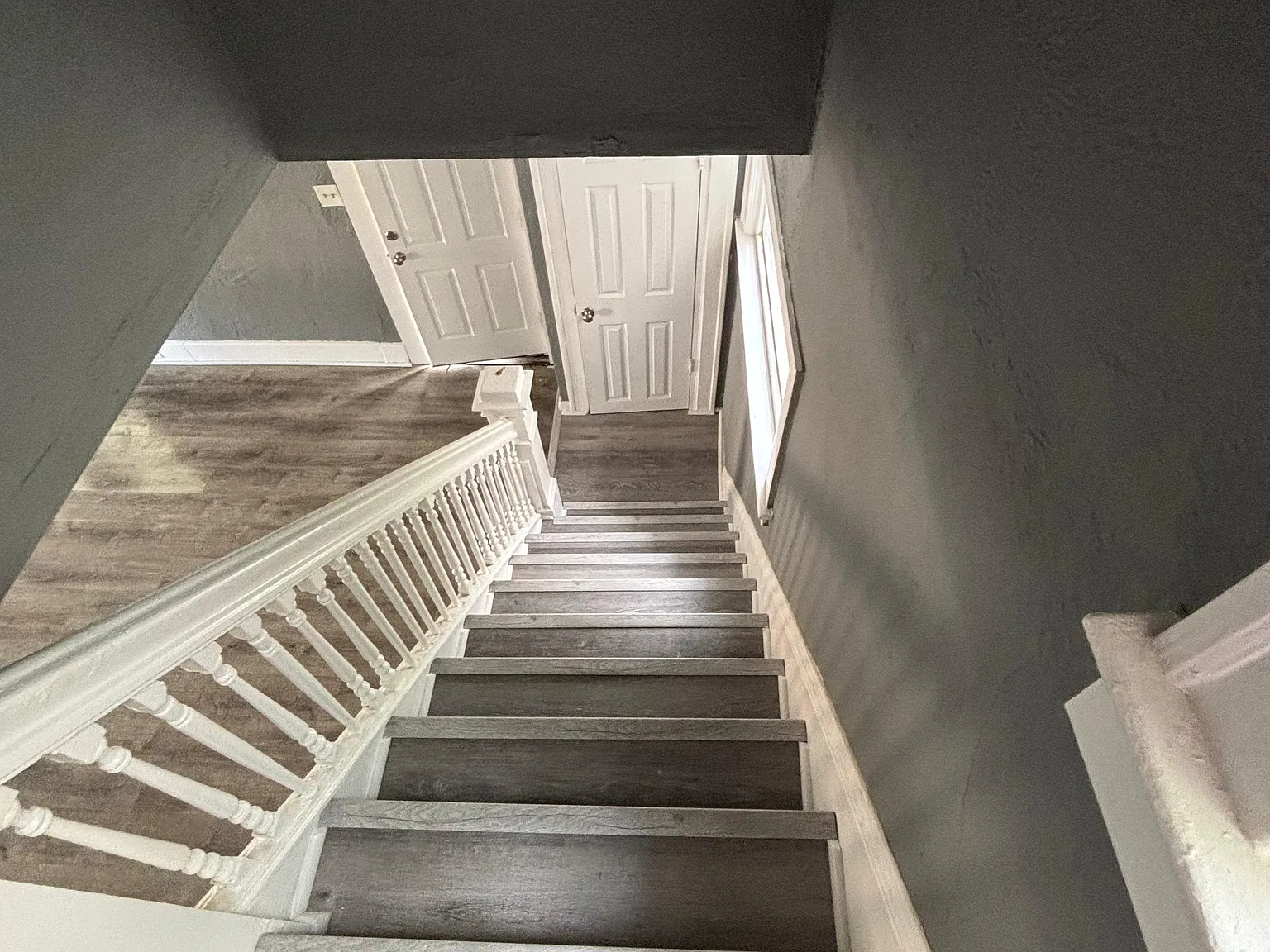 3 bed, 1030 sqft, $1,050 — Photo 3
