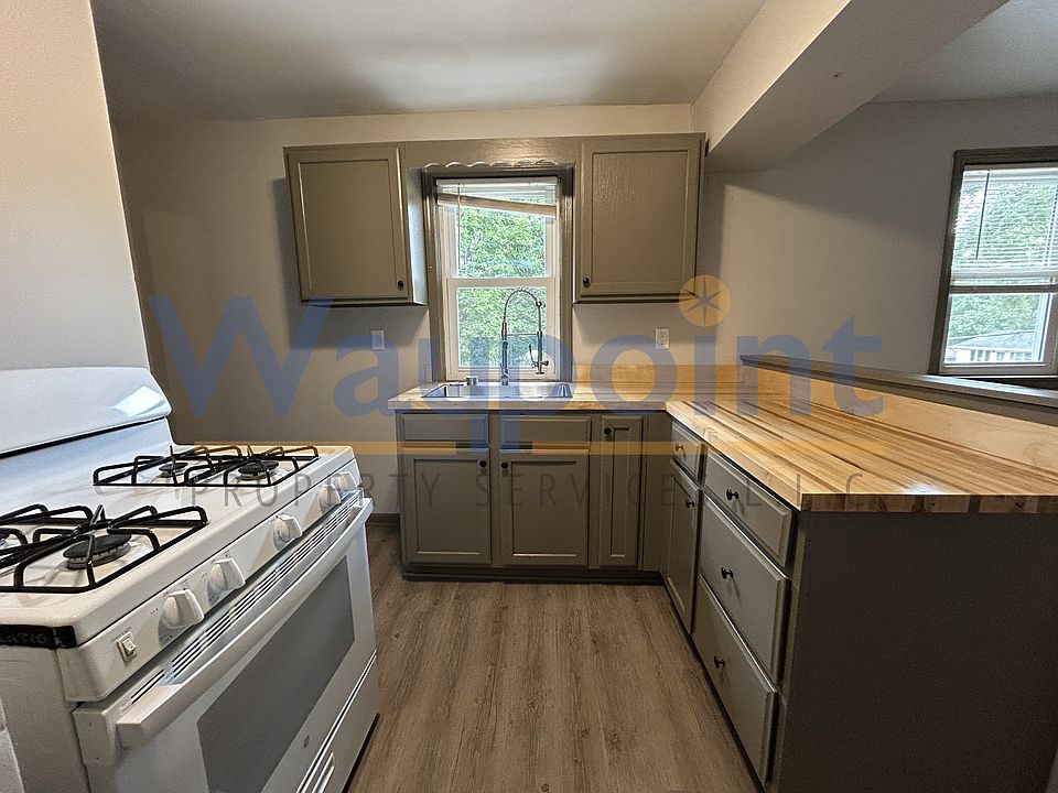 1st image of 917 James St APT 3