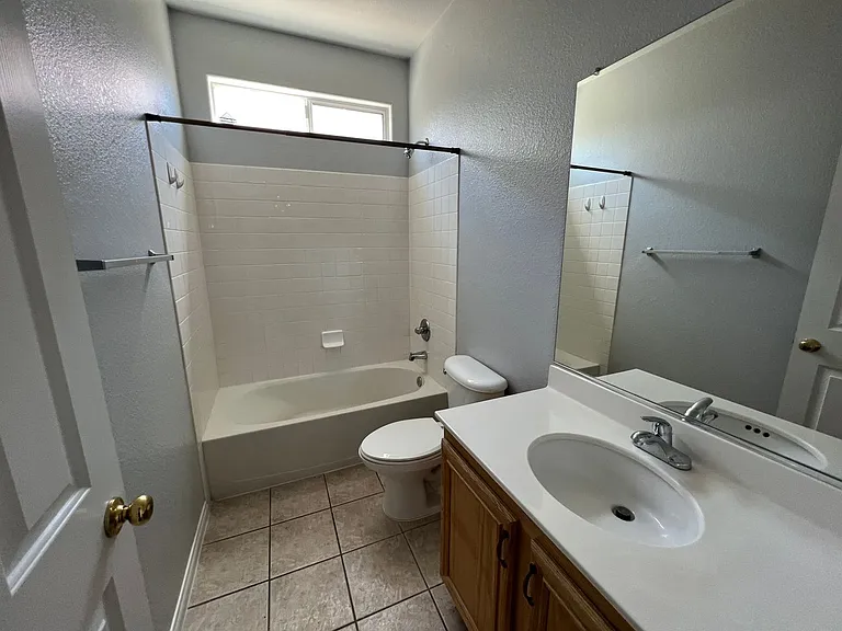 5604 Rocky Ravine Ave — Photo 10