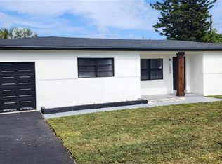 1040 SW 30th Ave, Fort Lauderdale, FL 33312