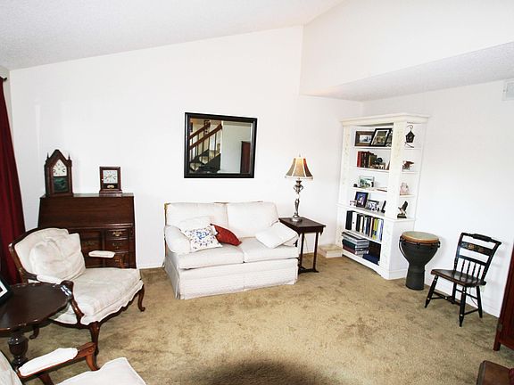 3rd image of 8726 N Bank Dr #91