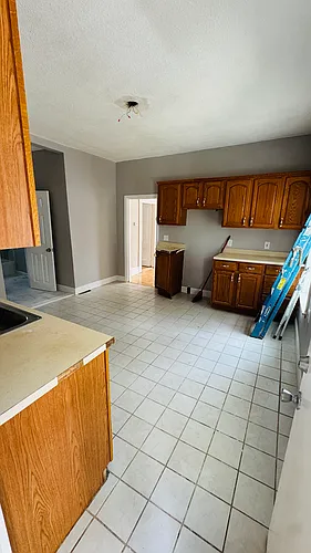 131 Ellsworth St #1 Photo 1