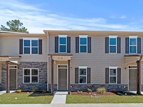 510 Pate Dr, Midway Park, NC 28544
