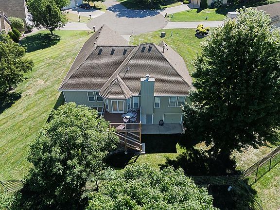 5th image of 12512 Pine Valley Dr